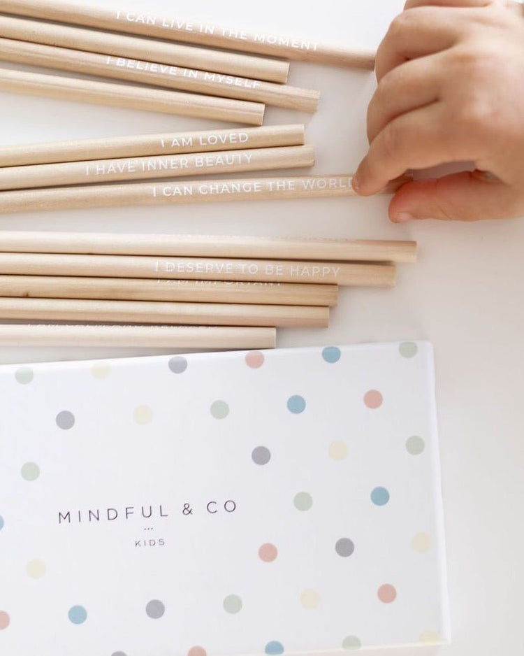 Mindful & Co Kids 正向語句著色鉛筆 - BetterThanFlowers