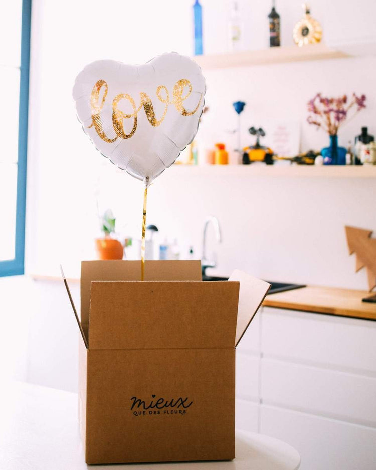 LOVE Gold Balloon - BetterThanFlowers